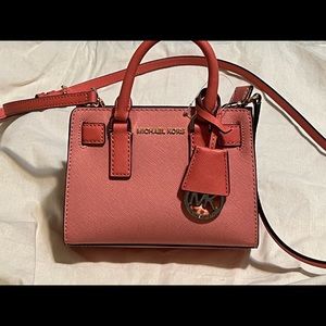 Brand New with Tag Michael Kors Top Zip Extra Small Crossbody